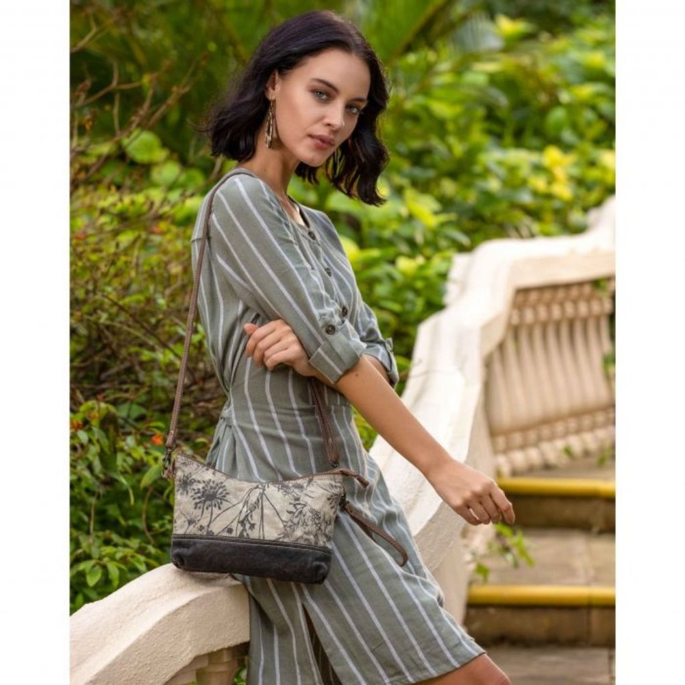 NWOT Myra Small, Crossbody Bag - Picture 2 of 5